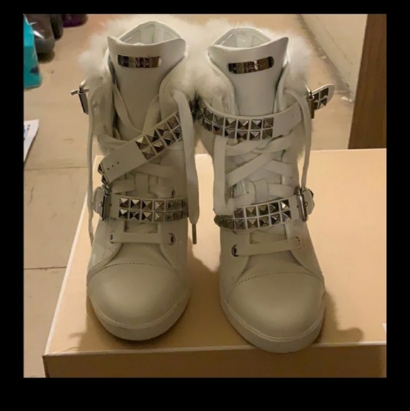 Mk wedge boots - Picture 3 of 3